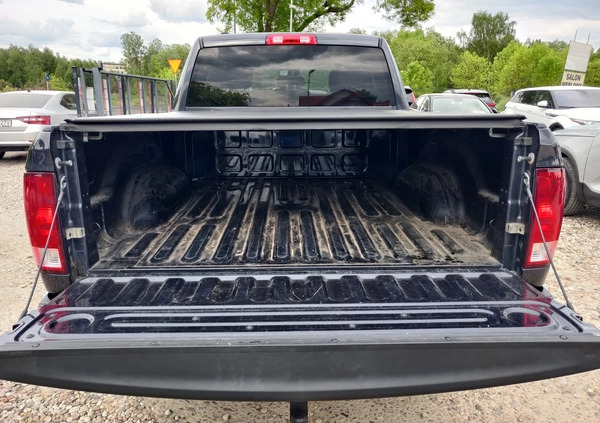 Dodge RAM cena 94500 przebieg: 144000, rok produkcji 2016 z Ostrołęka małe 407